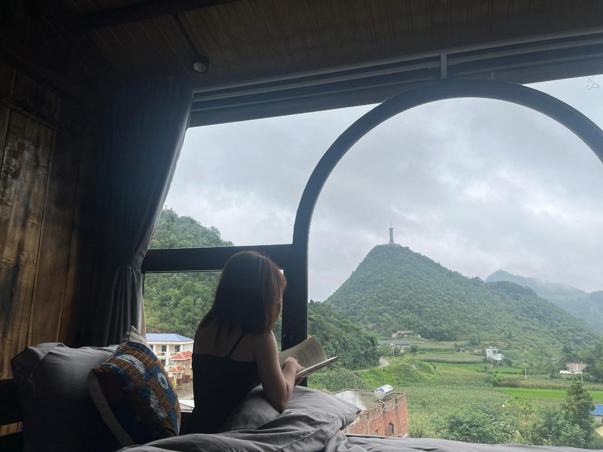Khoi Homestay And Restaurant Loung Co Buitenkant foto