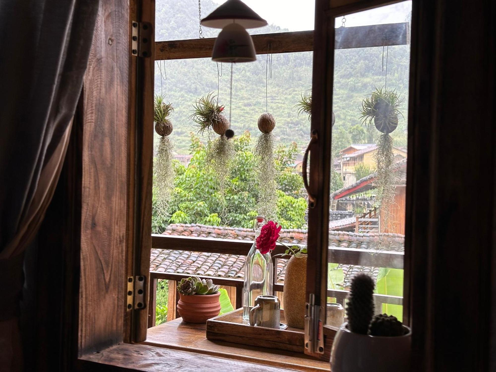Khoi Homestay And Restaurant Loung Co Buitenkant foto