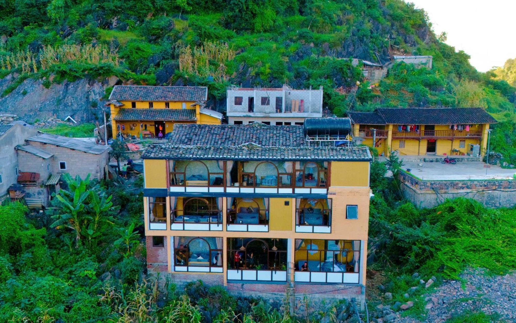 Khoi Homestay And Restaurant Loung Co Buitenkant foto